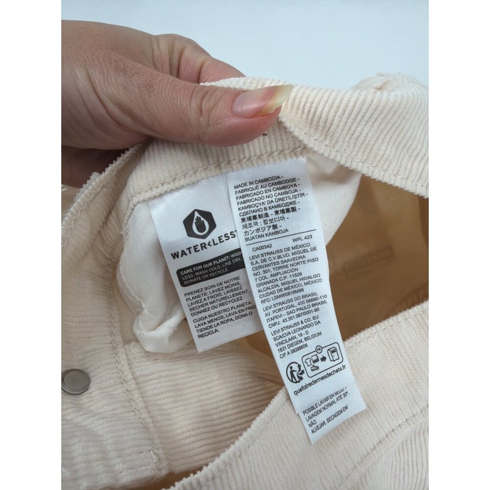 NWT Levis Womens 27x27 Middy Ankle Bootcut Pants Cotton Cream Corduroy Retro - Picture 5 of 11